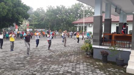 Senam Perdana Tahun 2020 Kecamatan Dlingo